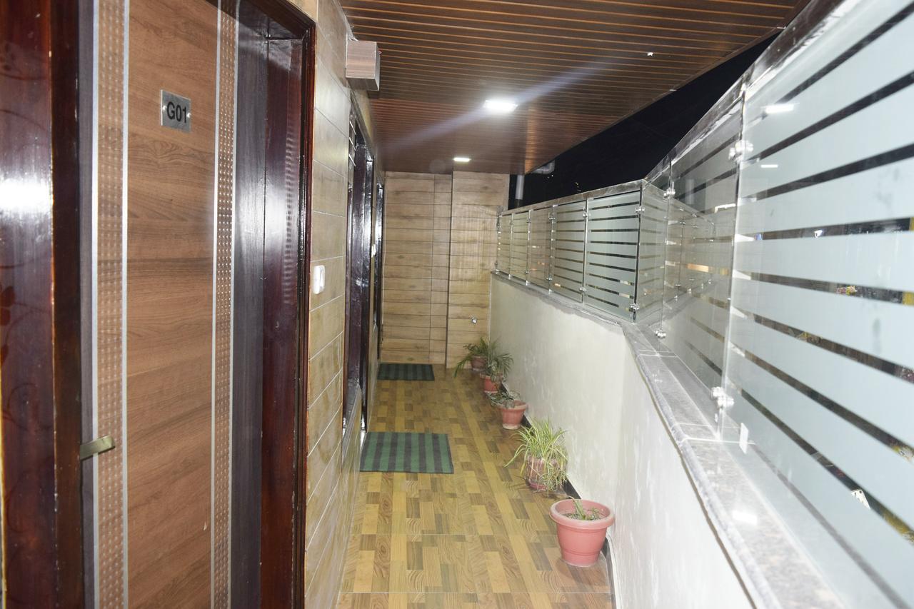 Cloud 7 Acomodação com café da manhã Naini Tāl Exterior foto
