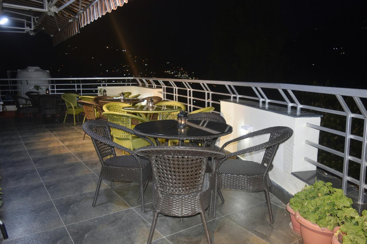Cloud 7 Acomodação com café da manhã Naini Tāl Exterior foto