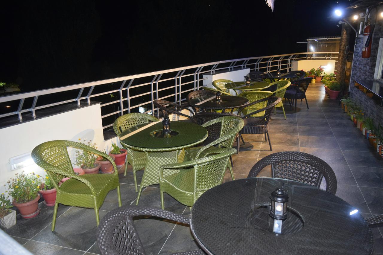 Cloud 7 Acomodação com café da manhã Naini Tāl Exterior foto