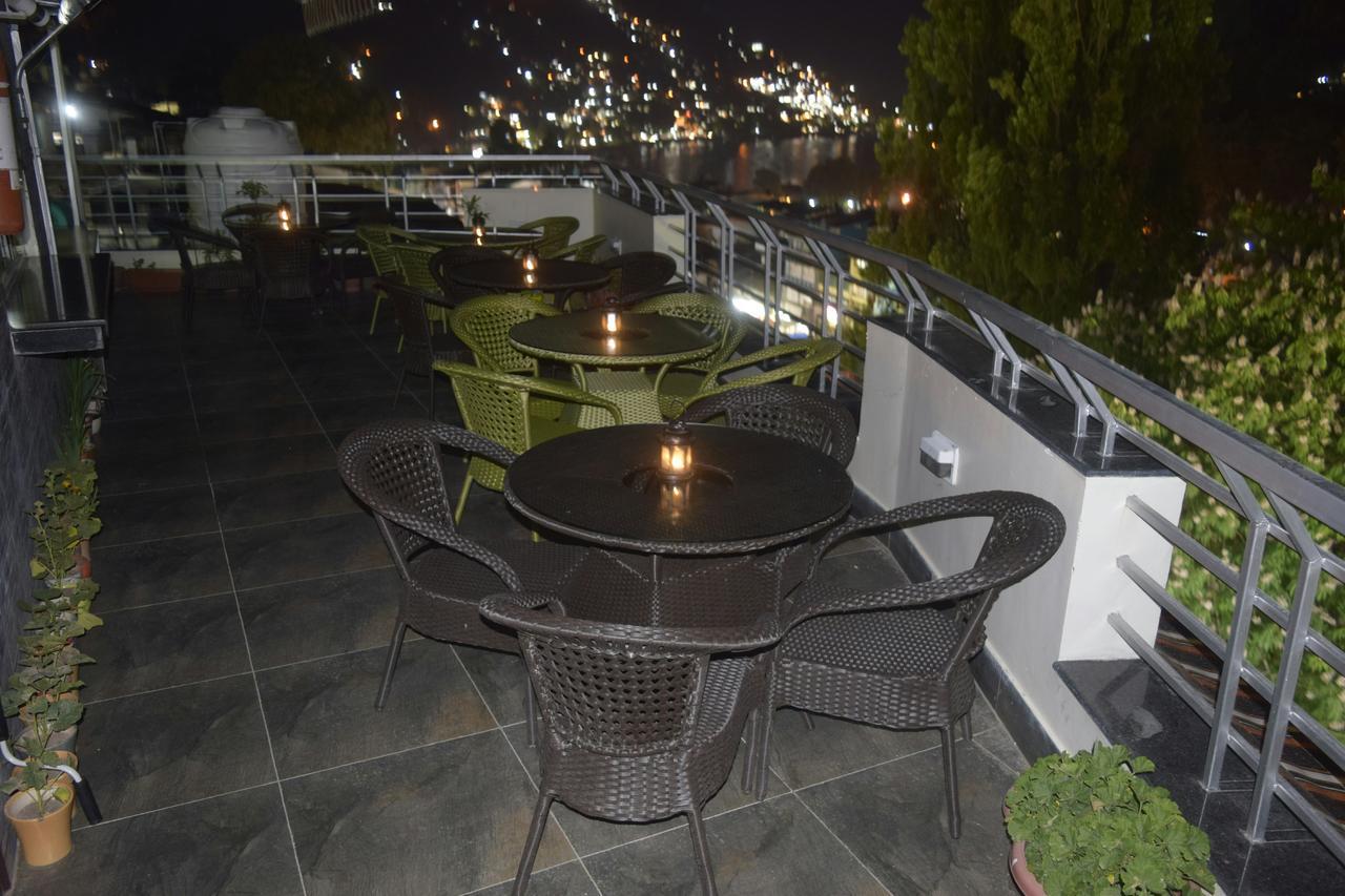 Cloud 7 Acomodação com café da manhã Naini Tāl Exterior foto